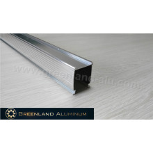 Vorhangschiene aus eloxiertem silbernem Aluminium für Wabenschirm Sha